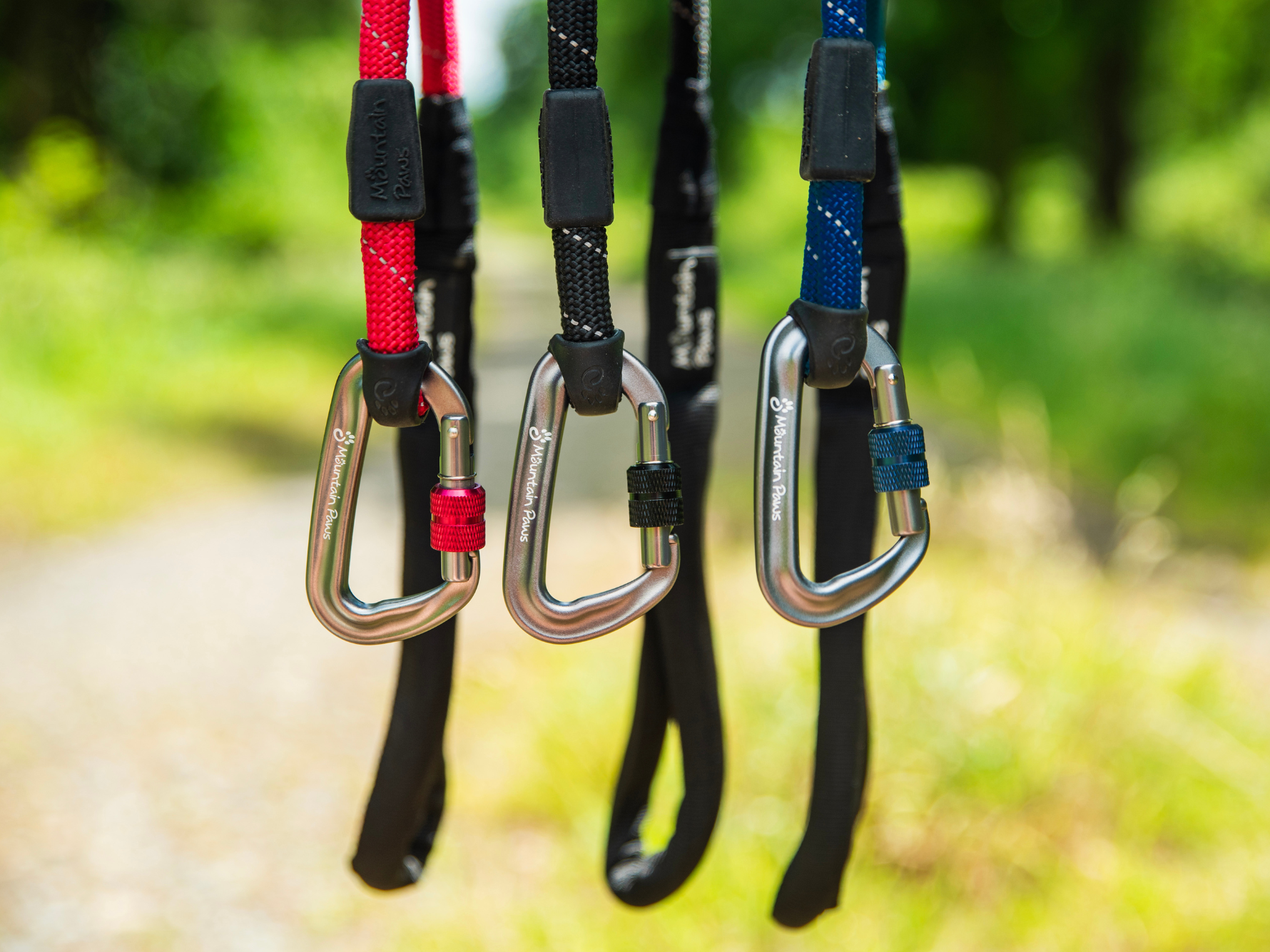 Selection of Mountain Paws rope dog leads
